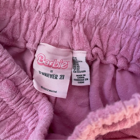 Barbie x Forever 21 Pink Set - Picture 4 of 7